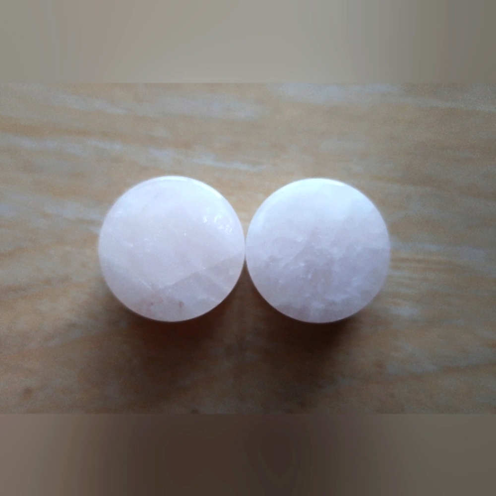 Rose quartz double flared plugs 22mm or 7/8 inch